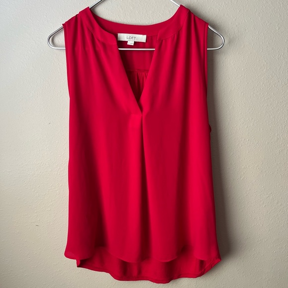 LOFT Tops - LOFT Women’s Red Sleeveless Top